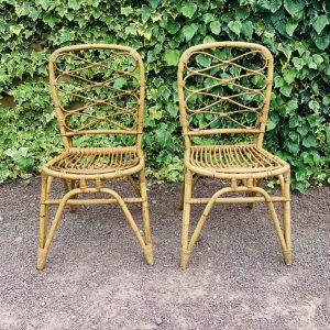 Paire de chaises en rotin Van Rohe