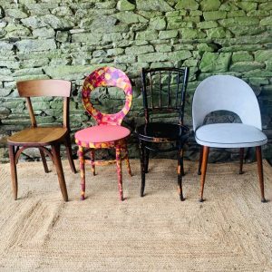 Ensemble de 4 chaises dépareillées
