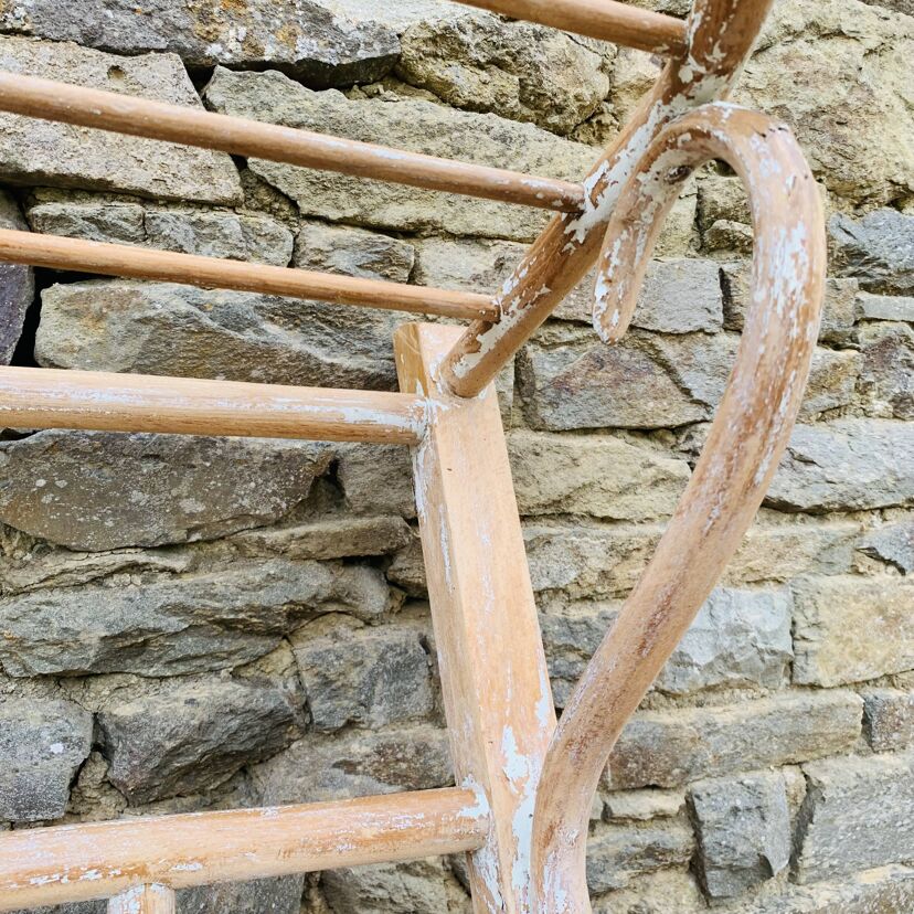 0ad7761d-98d0-420b-a60e-24f38625b397