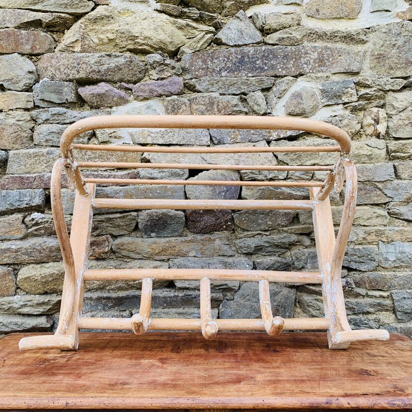 7bb4f864-f9a3-45c9-ac66-889b7d9f752b