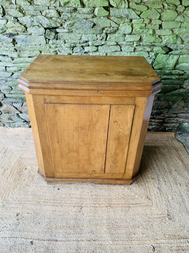 c9878209-b25c-4a8a-9eca-ece865d6c920