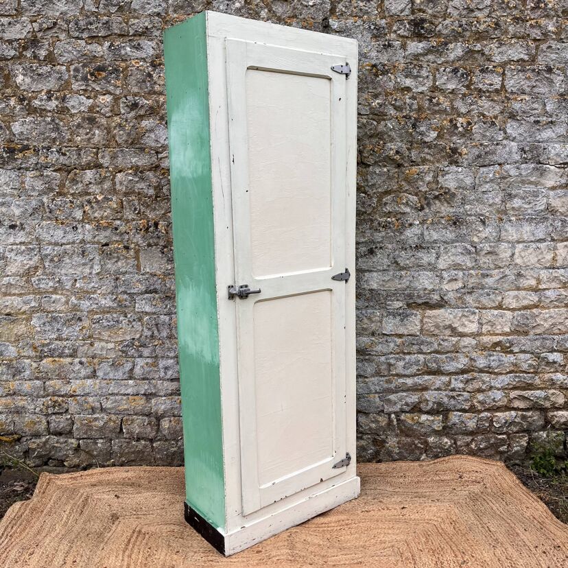 cbd3ef0e-352a-4a47-894b-76c7ef0e94d3