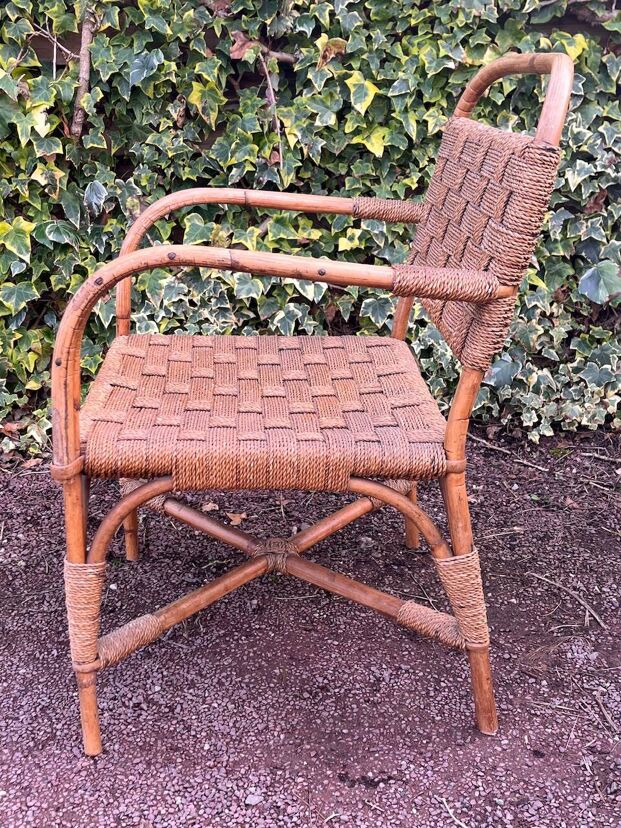 d9ee805b-892c-45d0-ac12-d155113ff56e