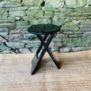 Tabouret suzy noir par adrian reed