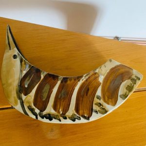 Coupe sculpturale oiseau en céramique émaillée